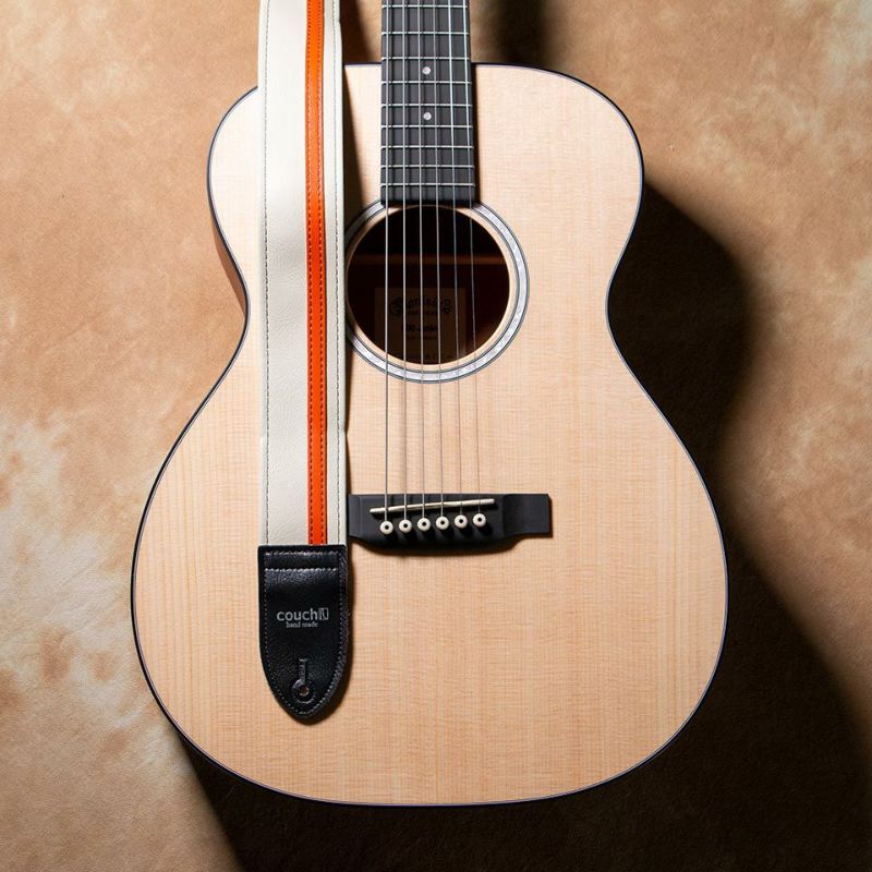 Martin 000JR-10 & Couch Guitar Straps/Vinyl Racer X Guitar Strap White with Orange