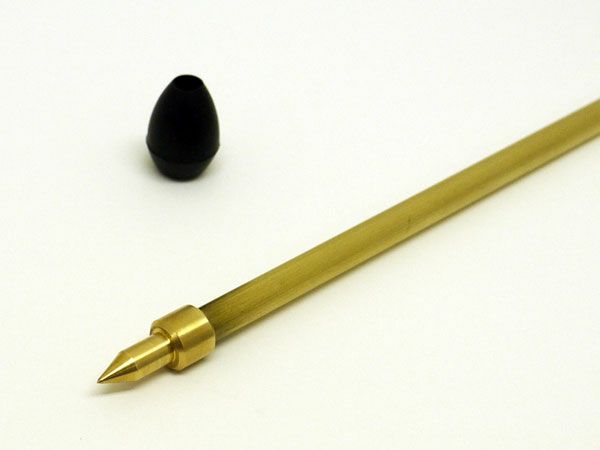 チェロエンドピン・チタン入り真鍮／先端真鍮（直径8mm）