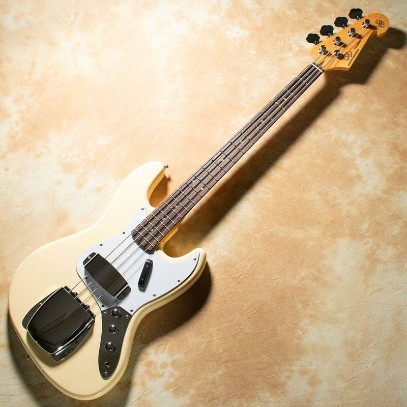 SX/SJB62C+ VWHT (Vintage White) | 宮地楽器 ららぽーと立川立